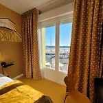 Seakub Hotel